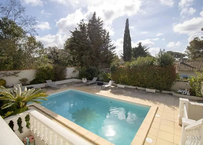 فيلة Superbe Acces Direct Saint-Raphaël